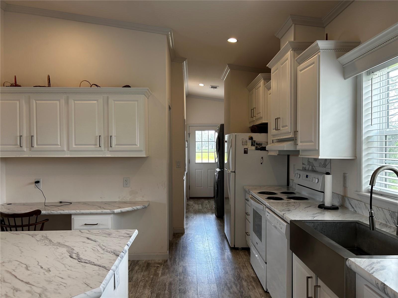 16470 N US HIGHWAY 27, WILLISTON, FL, 32696