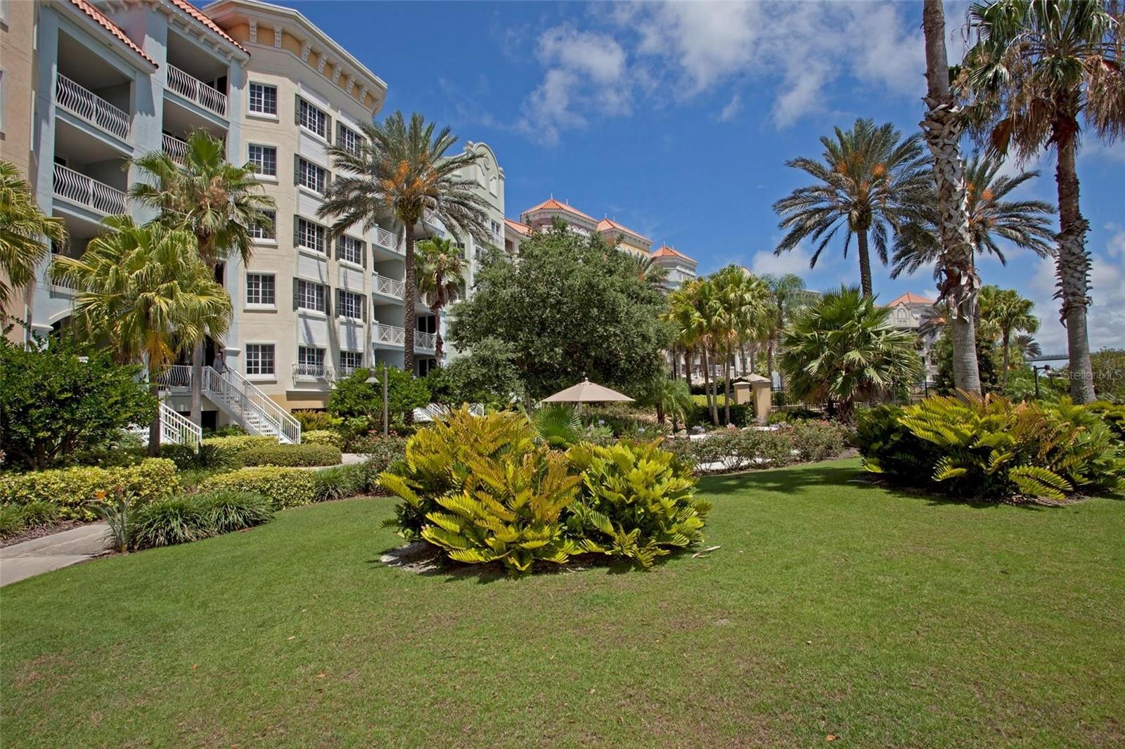 254 YACHT HARBOR DR, PALM COAST, FL, 32137