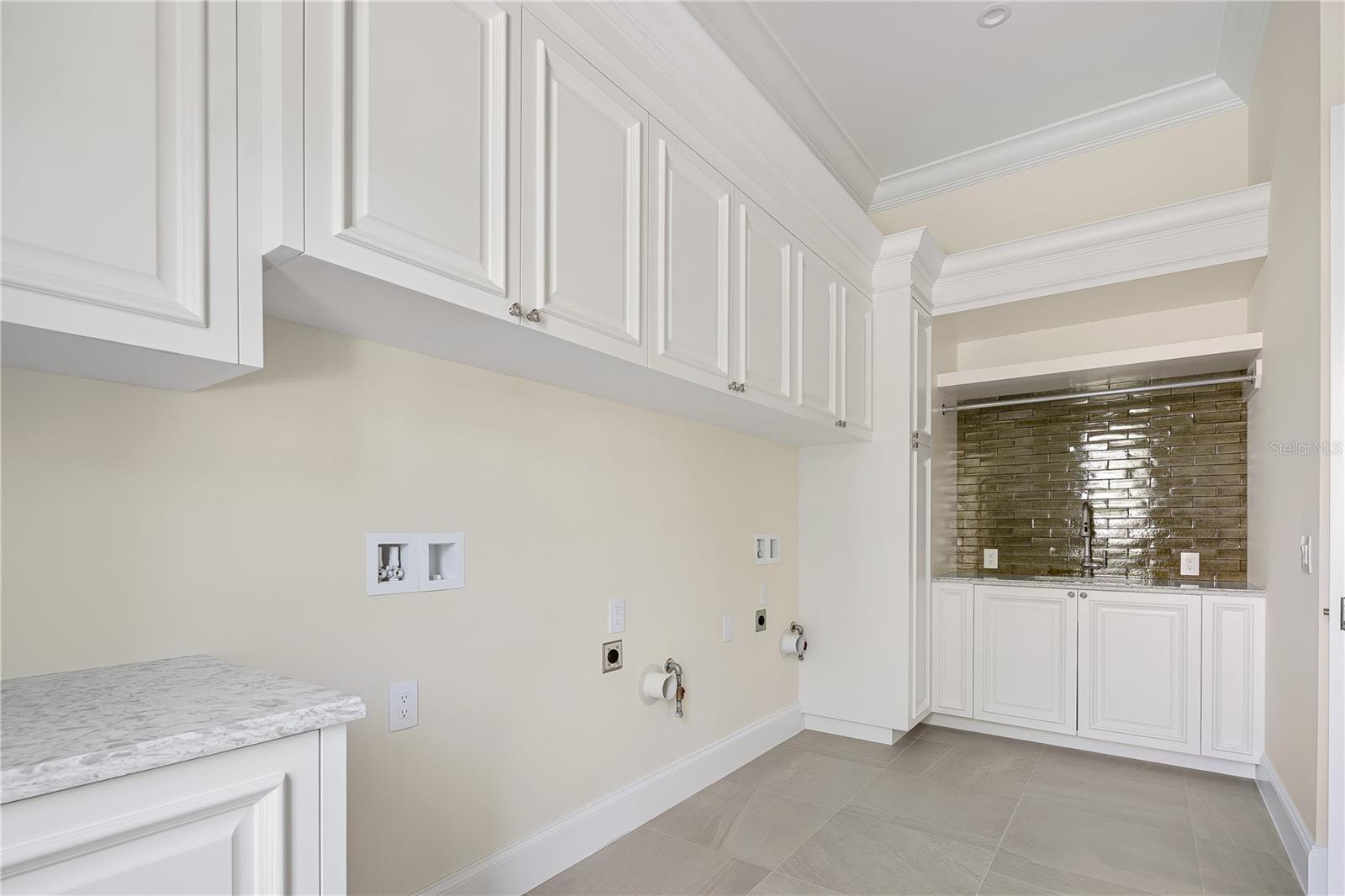 3923 NW 85TH TER, OCALA, FL, 34482