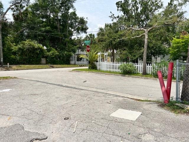 223 E VOORHIS AVE, DELAND, FL, 32724