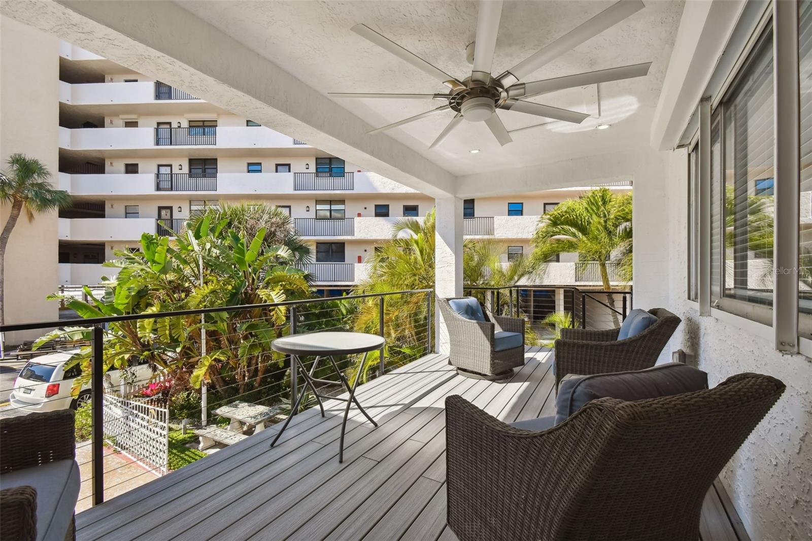 18301 SUNSET BLVD, REDINGTON SHORES, FL, 33708