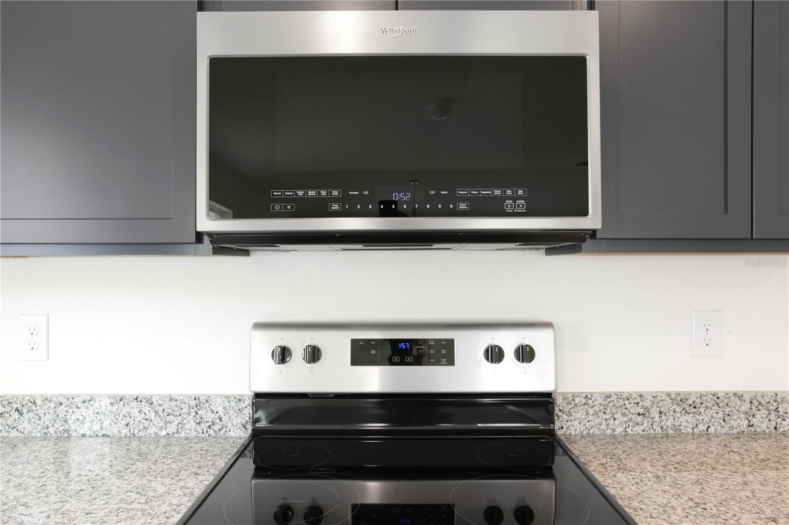 9033 HOOTON WAY, DAVENPORT, FL, 33896