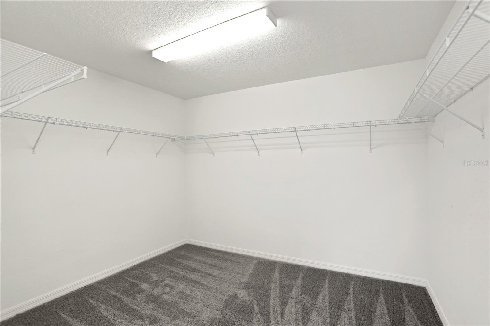 9033 HOOTON WAY, DAVENPORT, FL, 33896