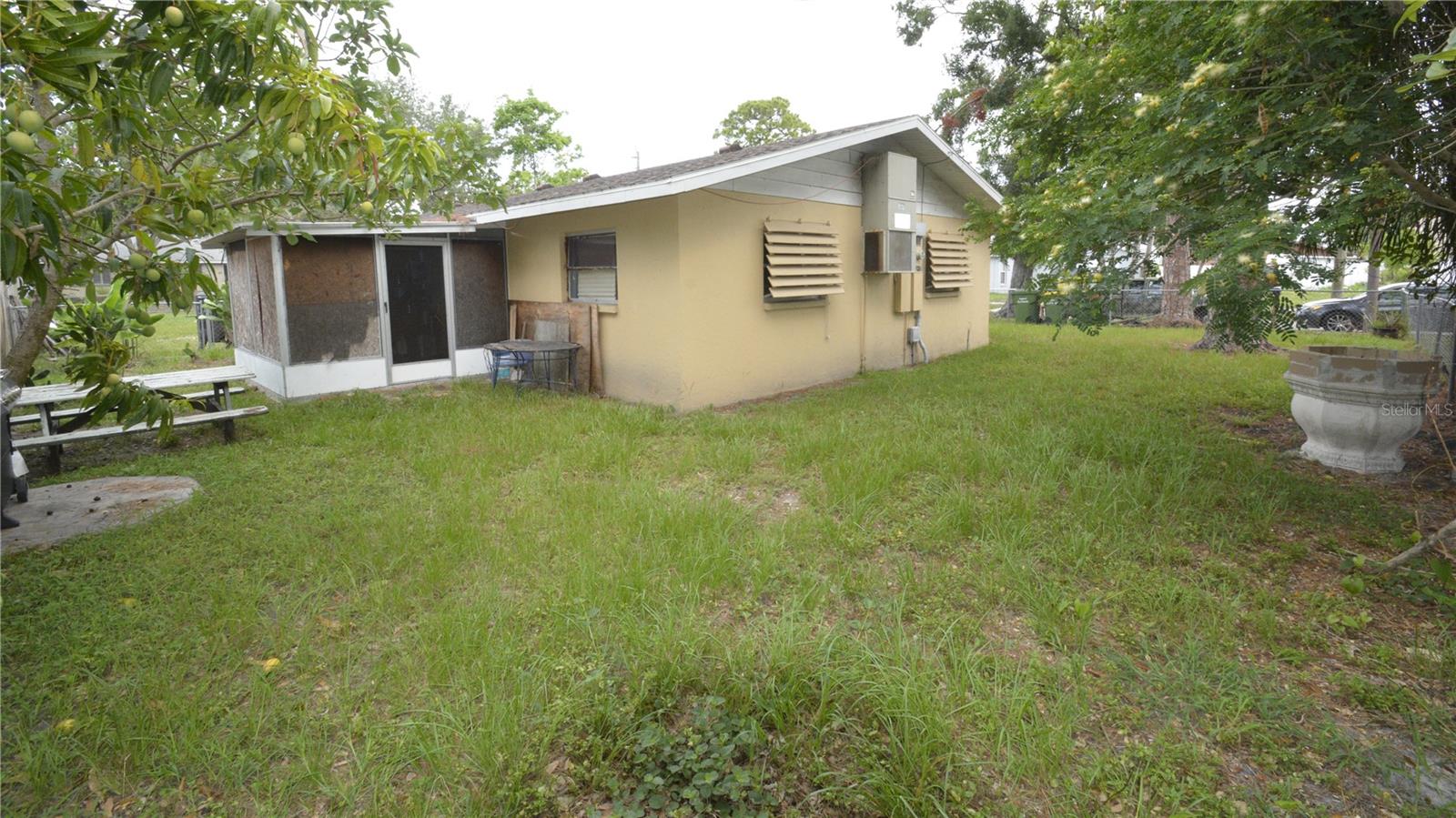 2100 9TH ST, SARASOTA, FL, 34237