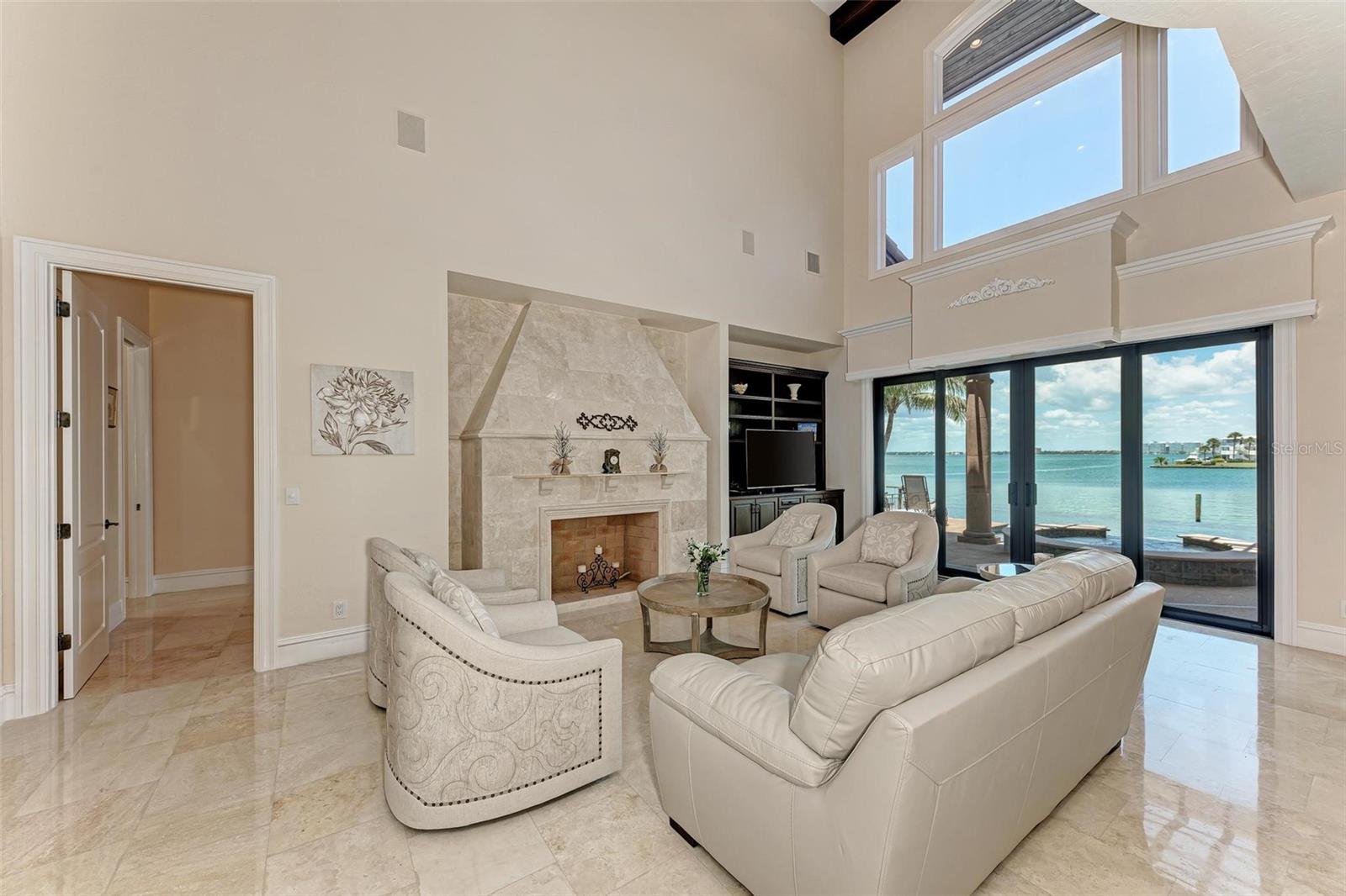 14 N WASHINGTON DR, SARASOTA, FL, 34236