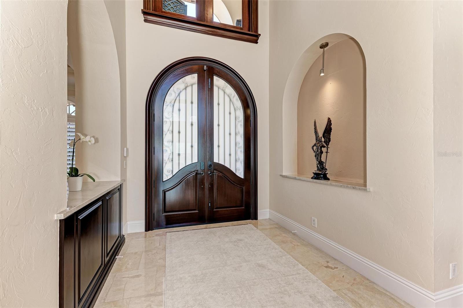 14 N WASHINGTON DR, SARASOTA, FL, 34236