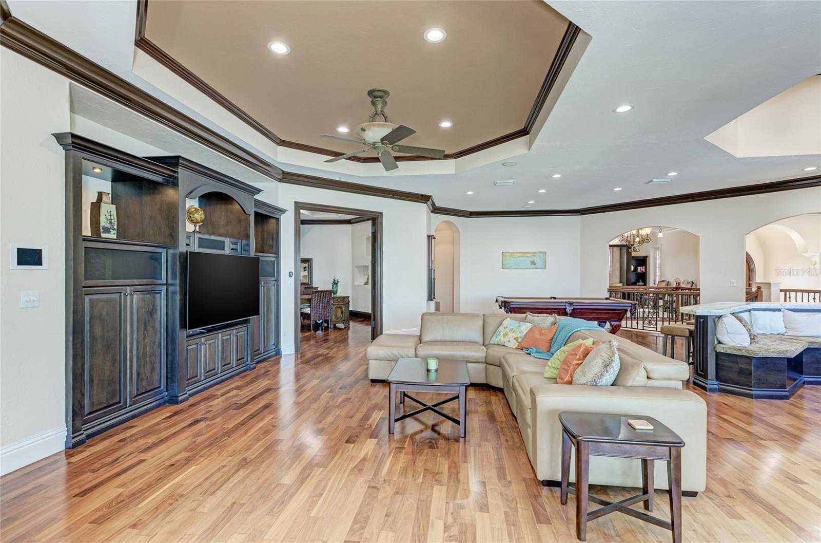 14 N WASHINGTON DR, SARASOTA, FL, 34236