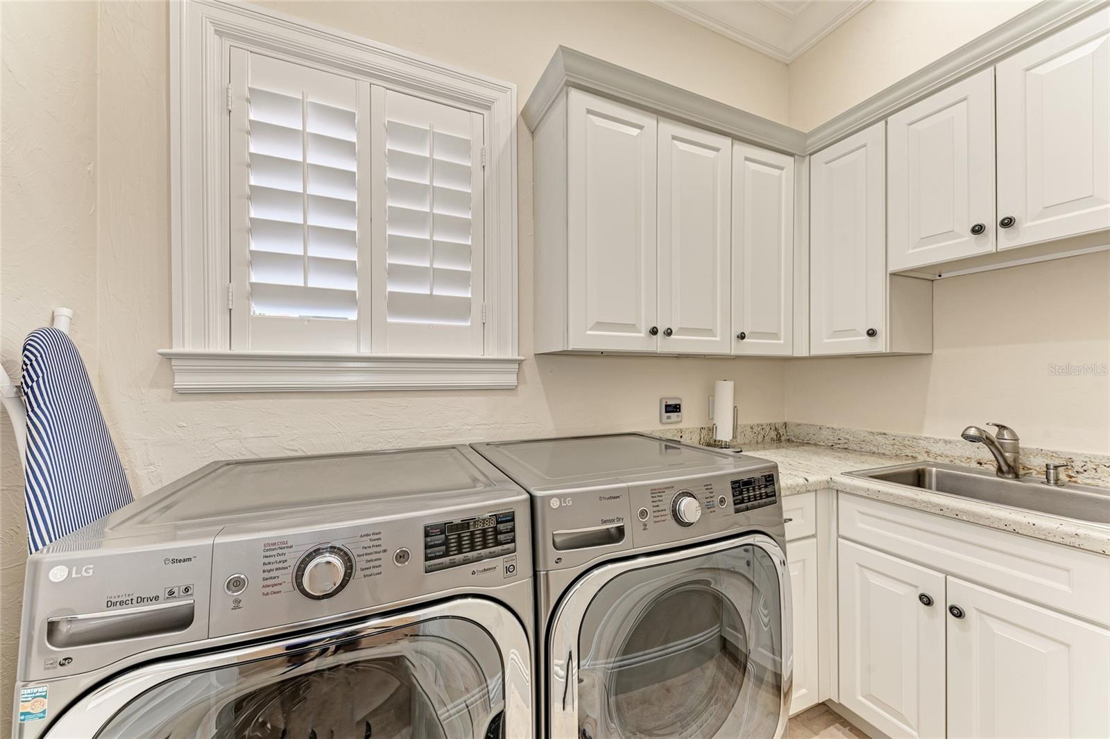 14 N WASHINGTON DR, SARASOTA, FL, 34236