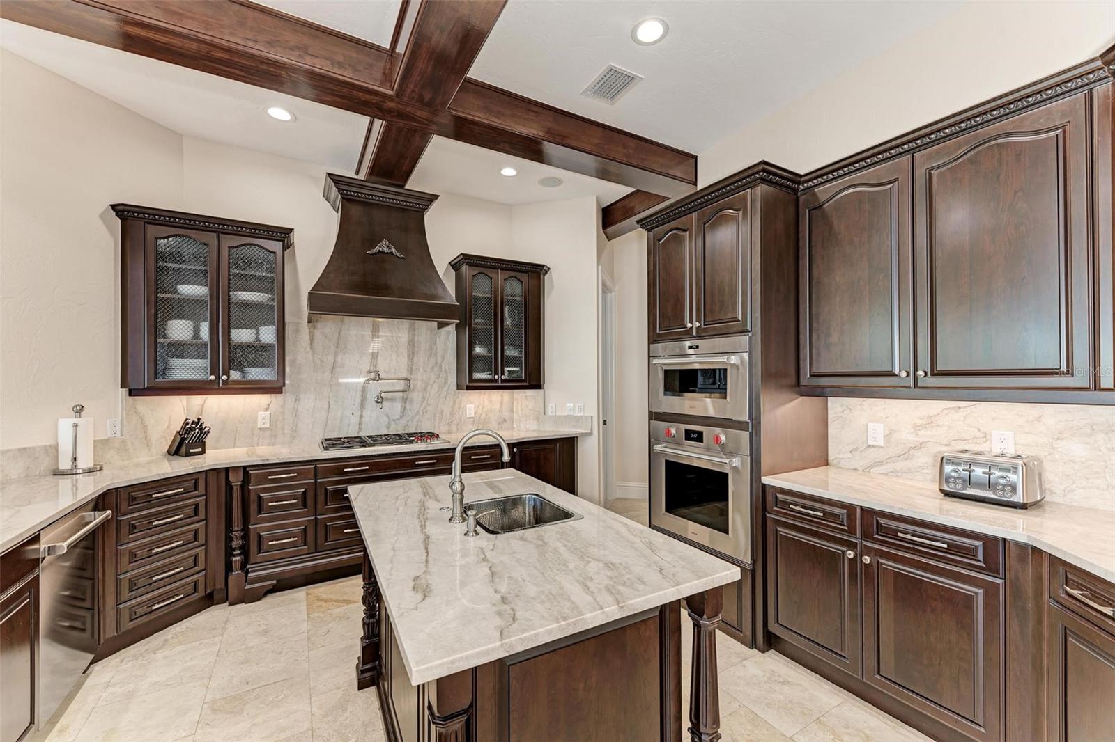 14 N WASHINGTON DR, SARASOTA, FL, 34236