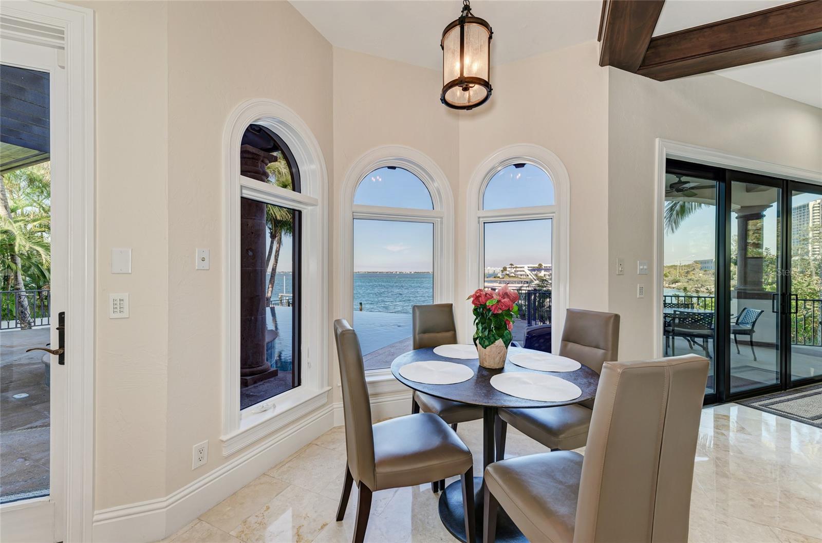 14 N WASHINGTON DR, SARASOTA, FL, 34236