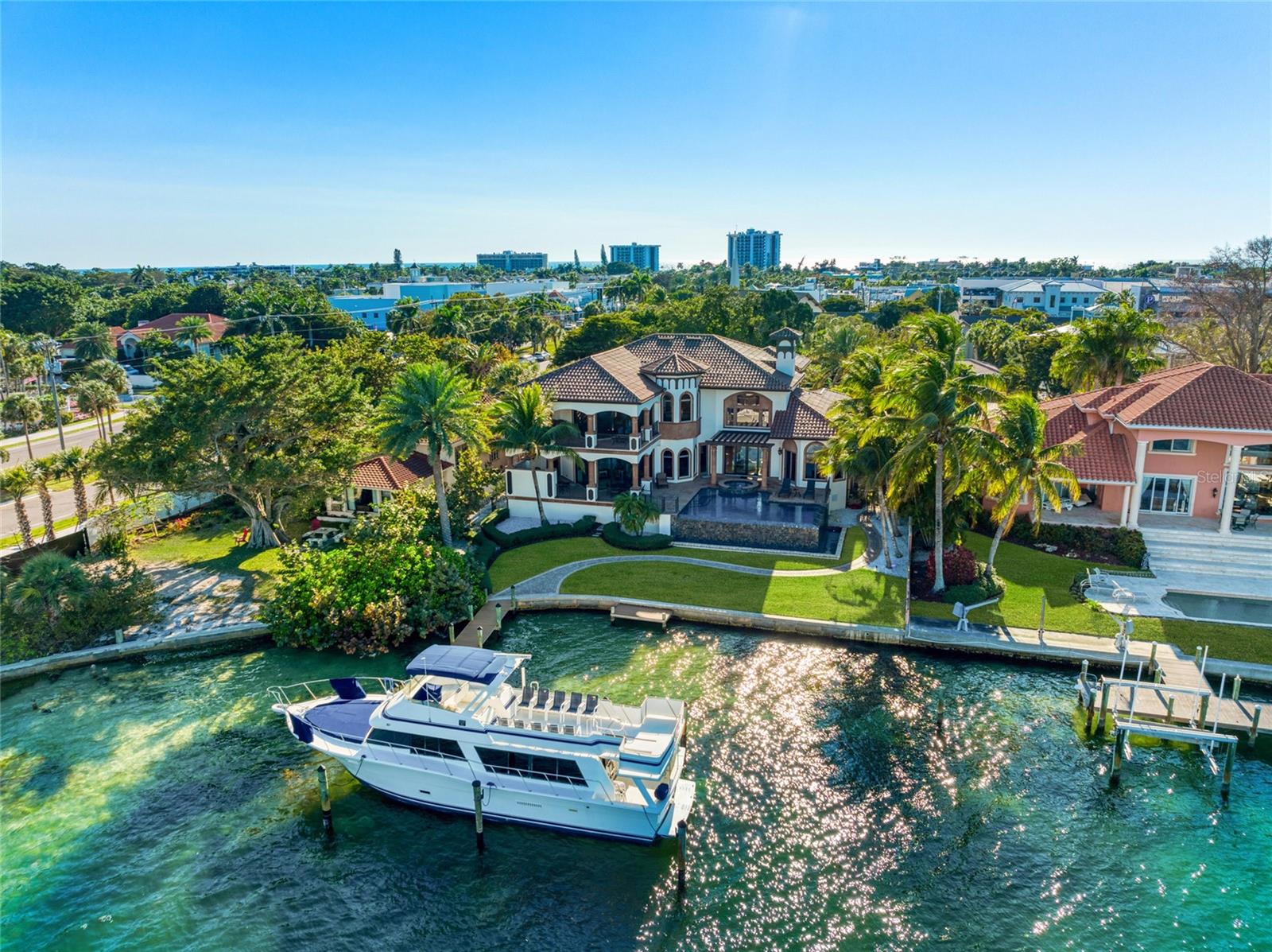 14 N WASHINGTON DR, SARASOTA, FL, 34236