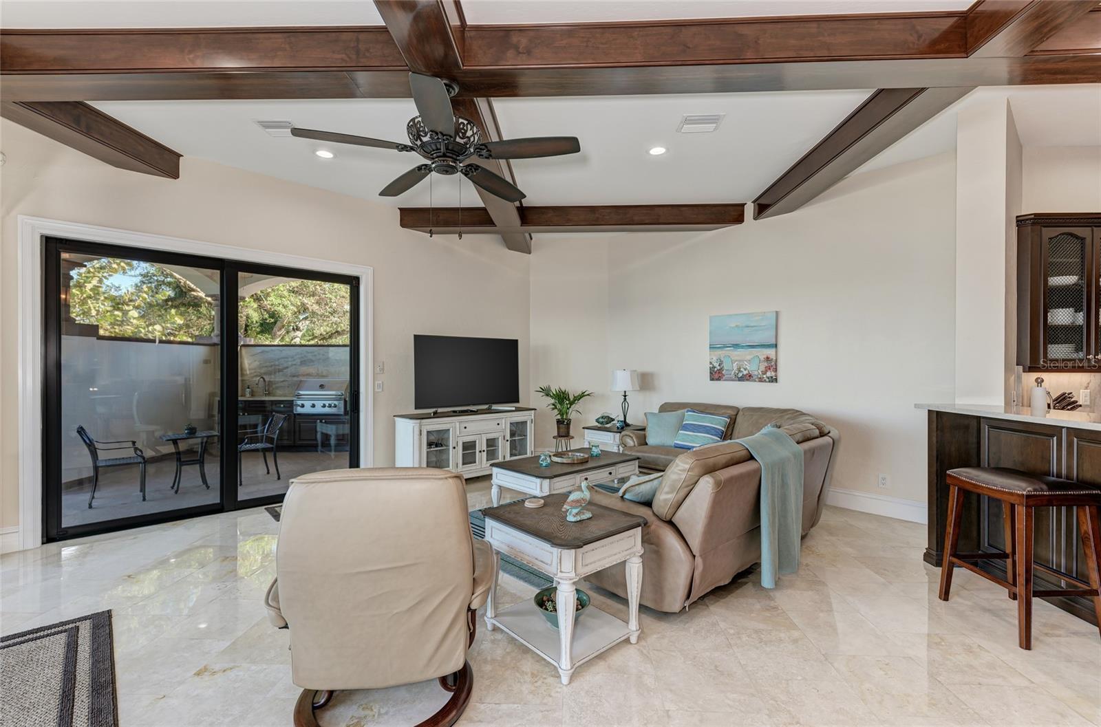 14 N WASHINGTON DR, SARASOTA, FL, 34236