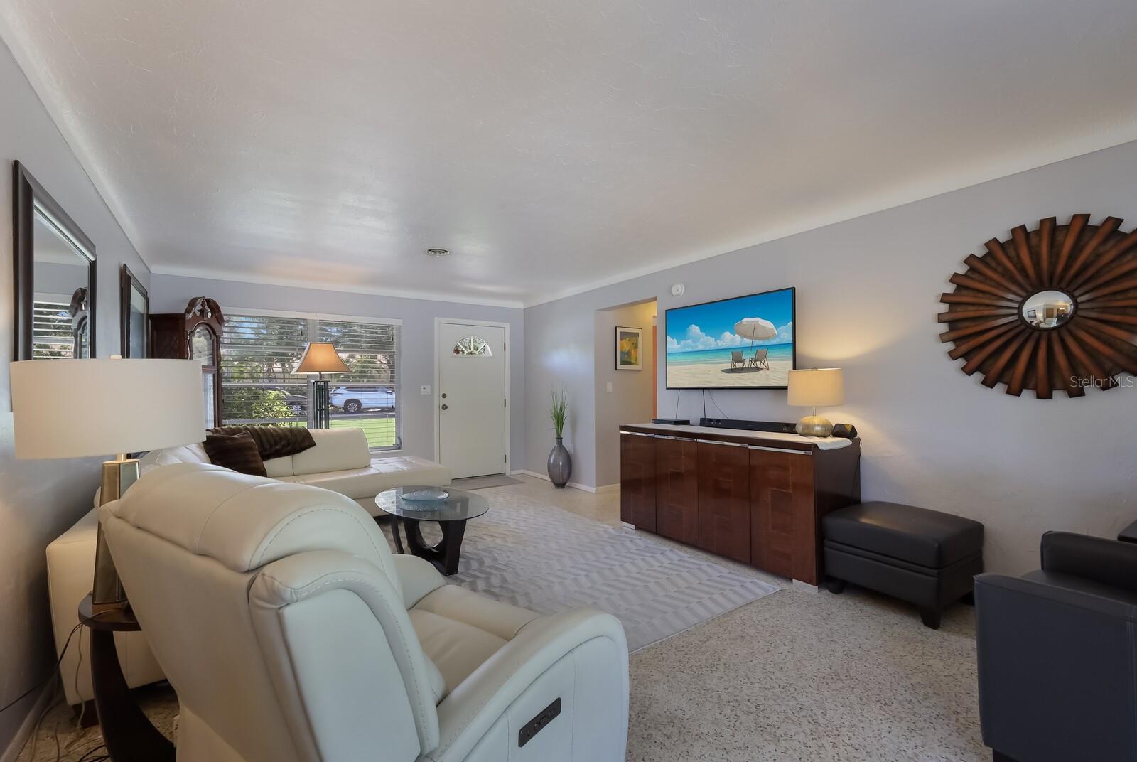 6320 BRENTWOOD AVE, SARASOTA, FL, 34231