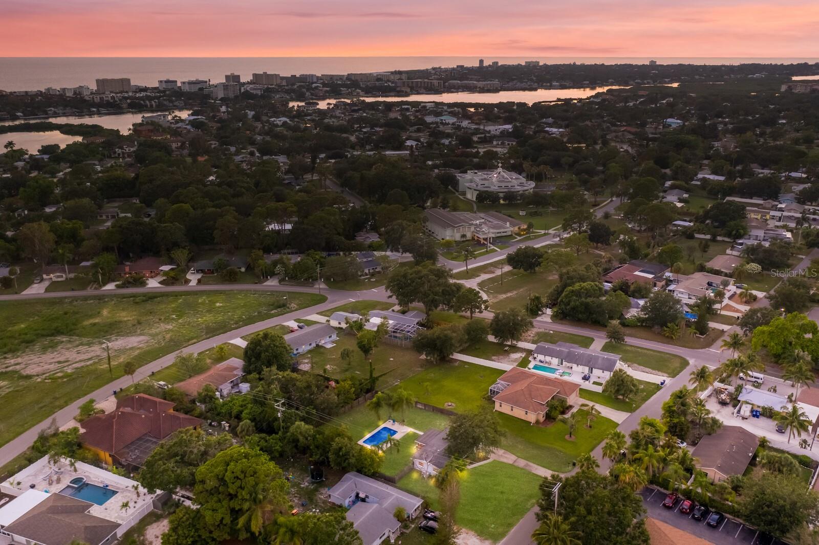 6320 BRENTWOOD AVE, SARASOTA, FL, 34231