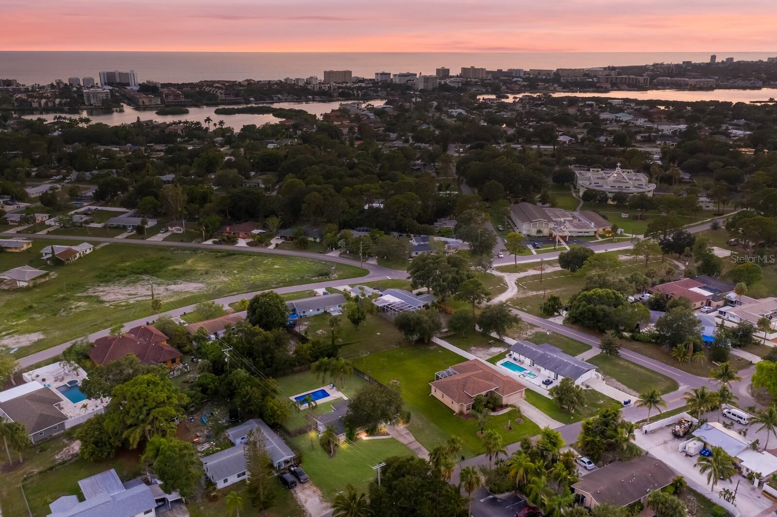 6320 BRENTWOOD AVE, SARASOTA, FL, 34231