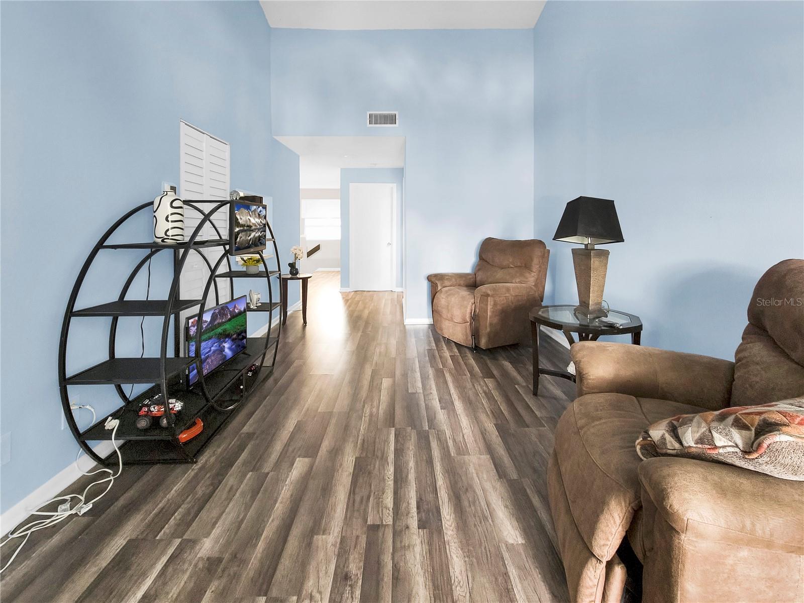 304 34TH AVENUE DR E #304, BRADENTON, FL, 34208