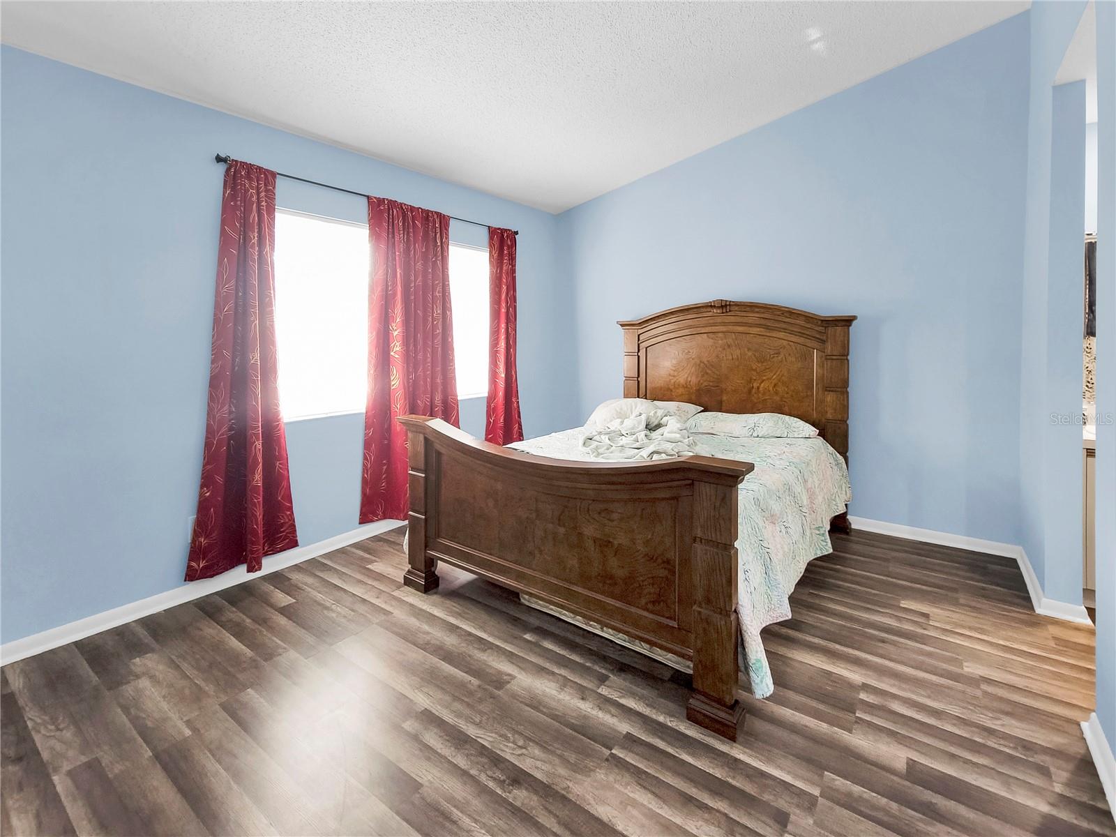 304 34TH AVENUE DR E #304, BRADENTON, FL, 34208