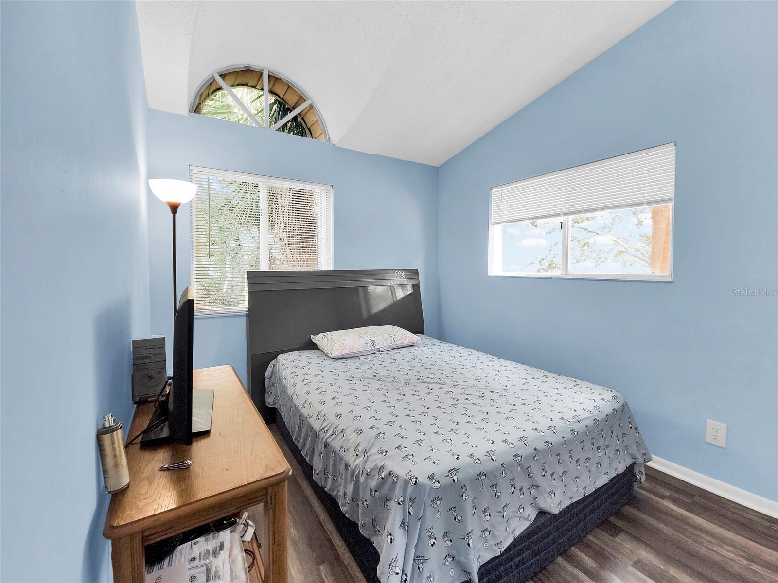 304 34TH AVENUE DR E #304, BRADENTON, FL, 34208