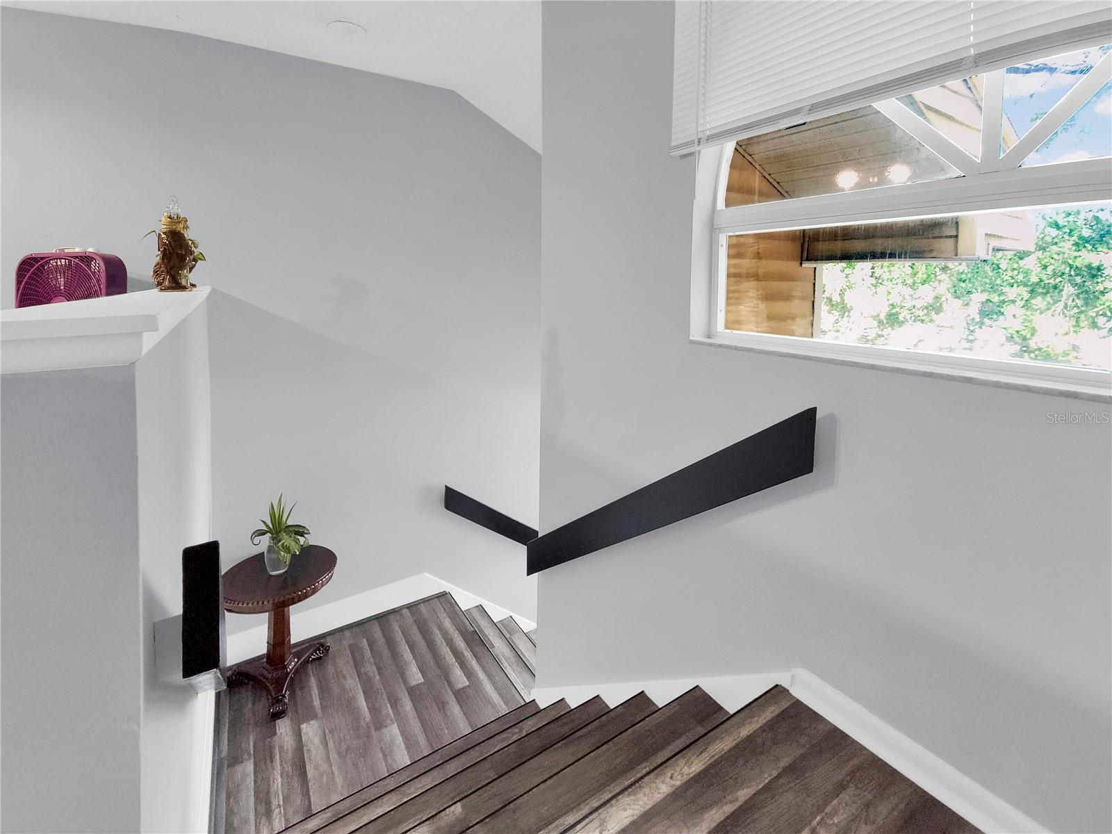 304 34TH AVENUE DR E #304, BRADENTON, FL, 34208