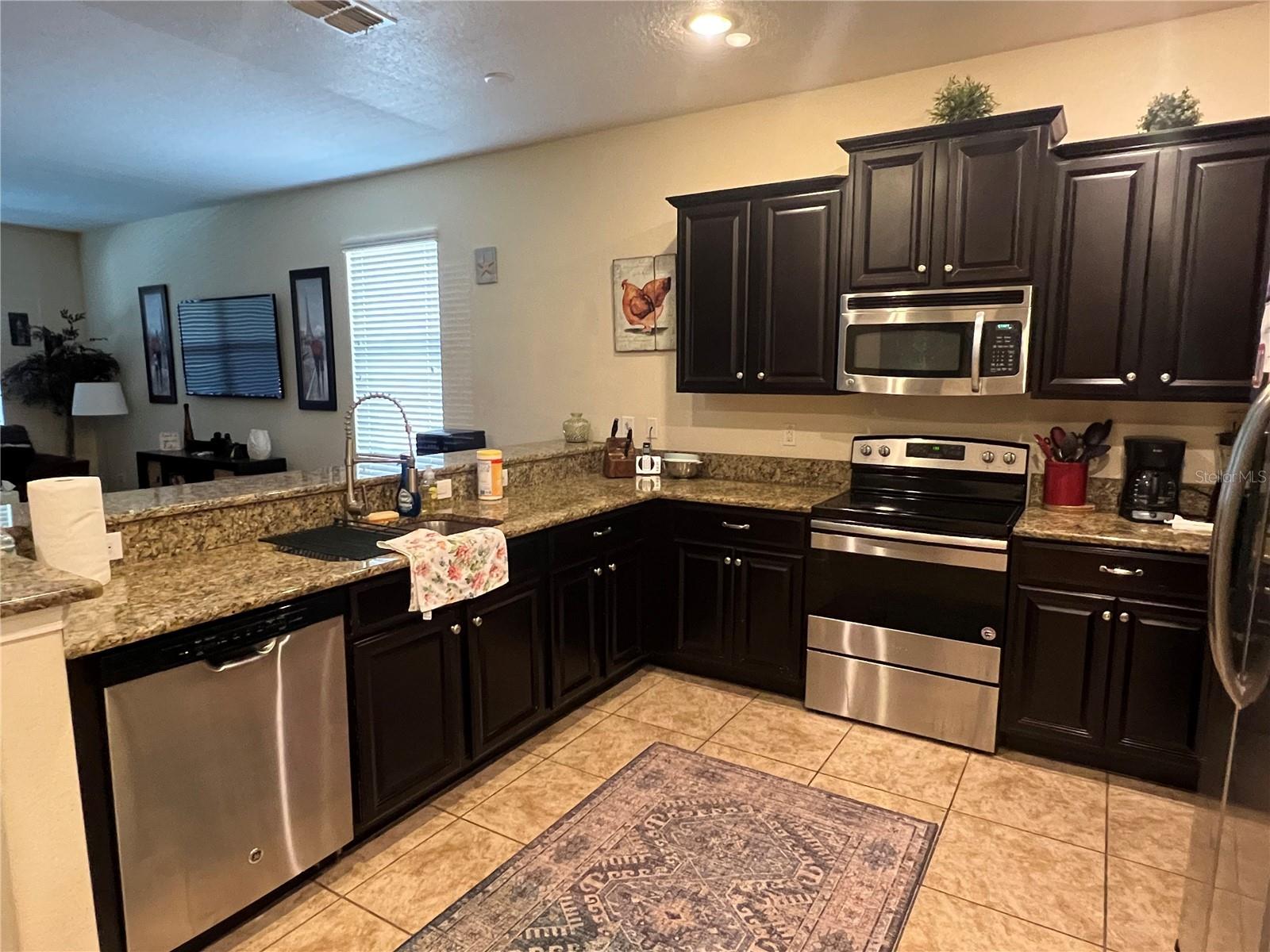 1440 MOON VALLEY DR, DAVENPORT, FL, 33896