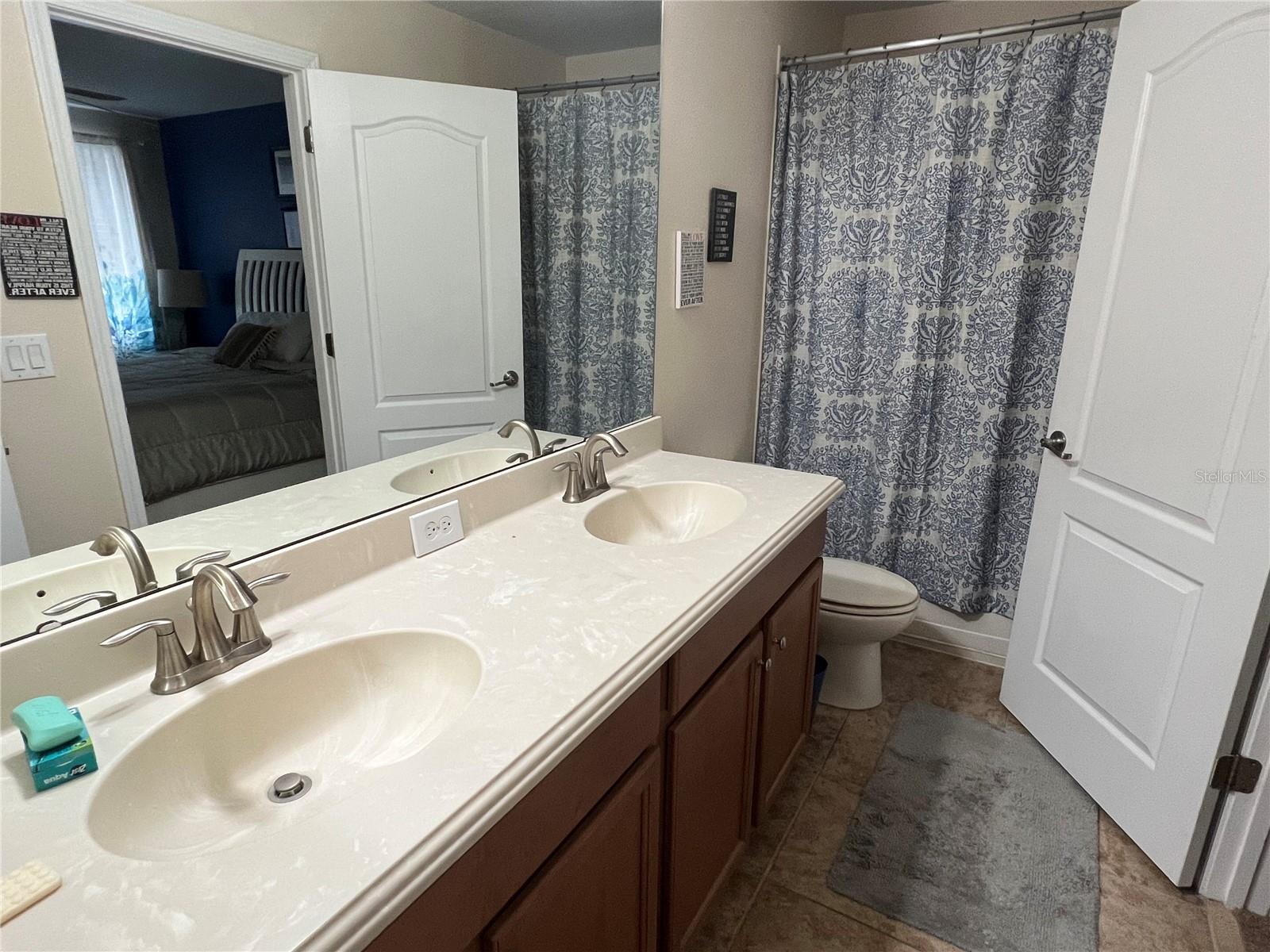 1440 MOON VALLEY DR, DAVENPORT, FL, 33896