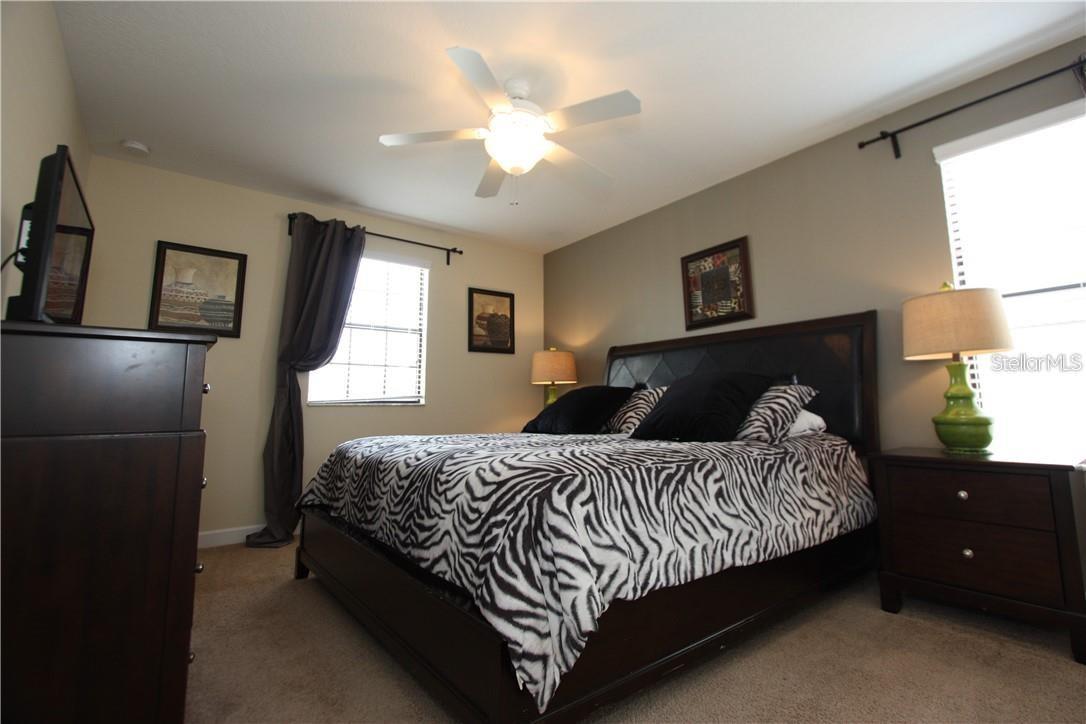 1440 MOON VALLEY DR, DAVENPORT, FL, 33896