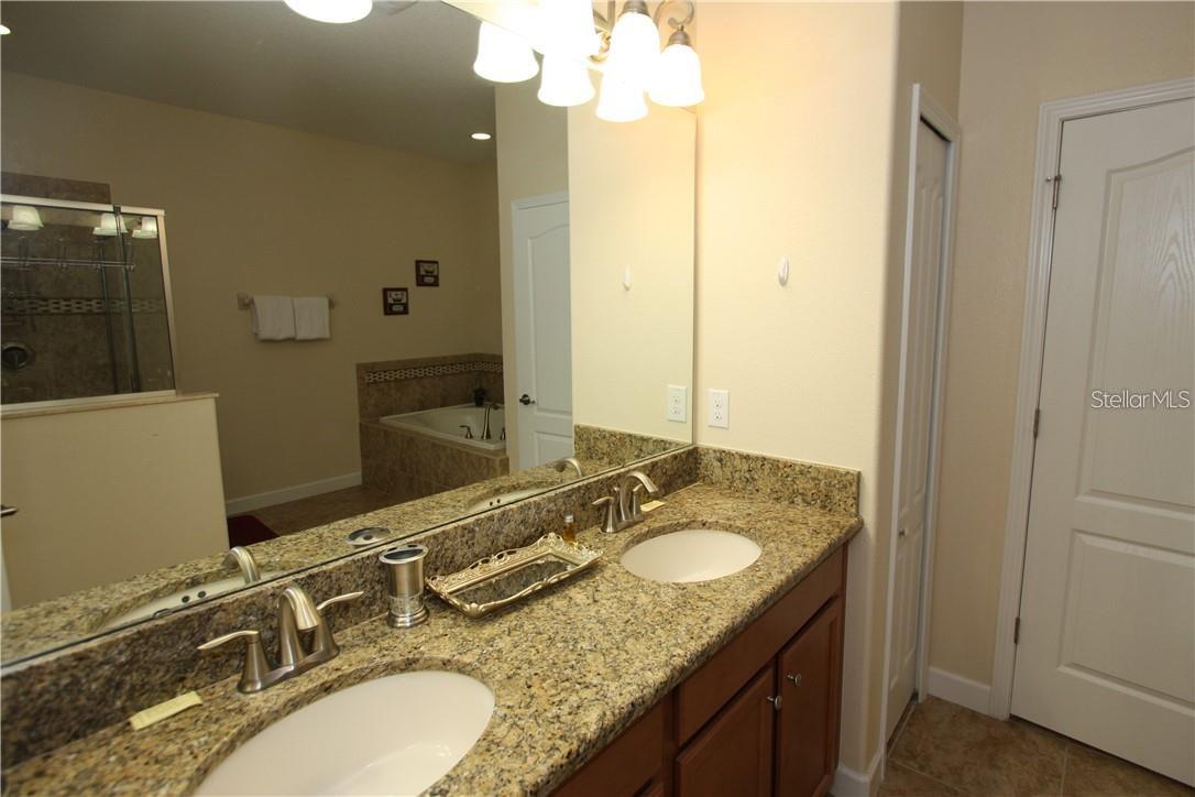 1440 MOON VALLEY DR, DAVENPORT, FL, 33896
