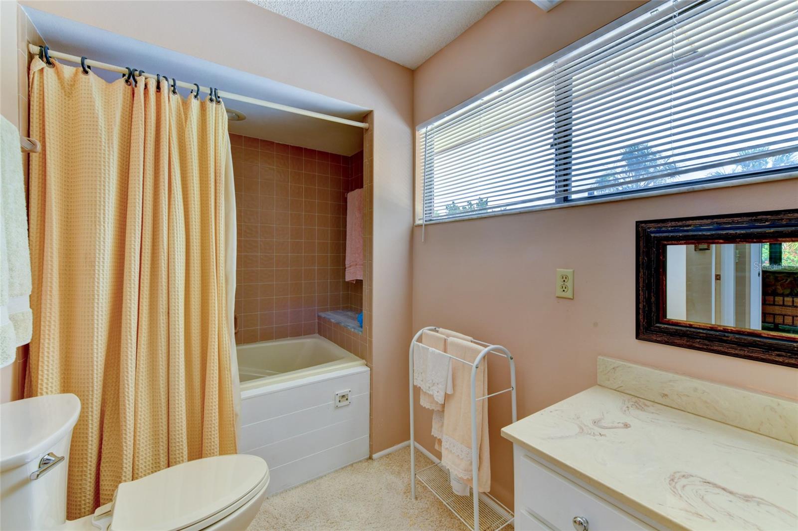 6016 COURTSIDE DR #111, BRADENTON, FL, 34210