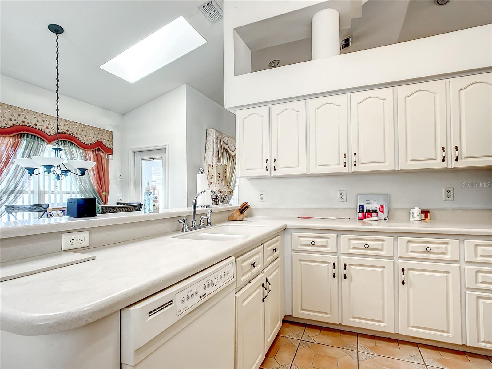 15718 SW 27TH AVENUE RD, OCALA, FL, 34473