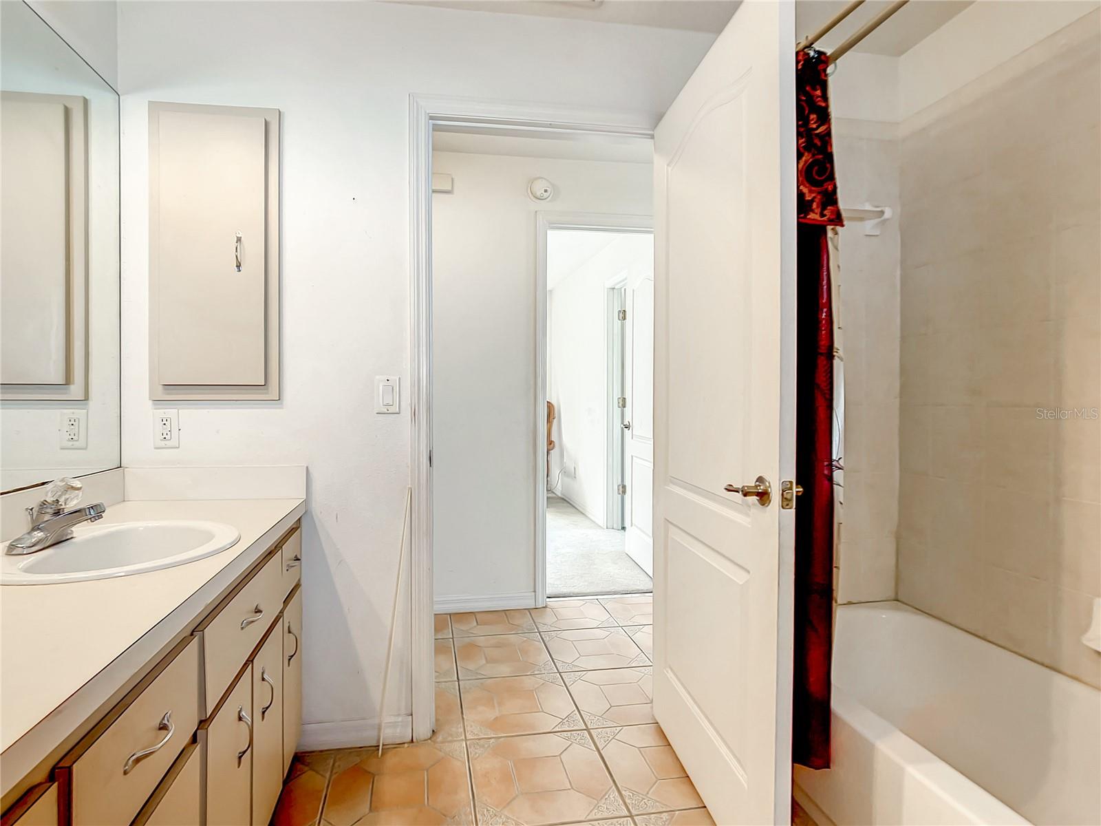 15718 SW 27TH AVENUE RD, OCALA, FL, 34473