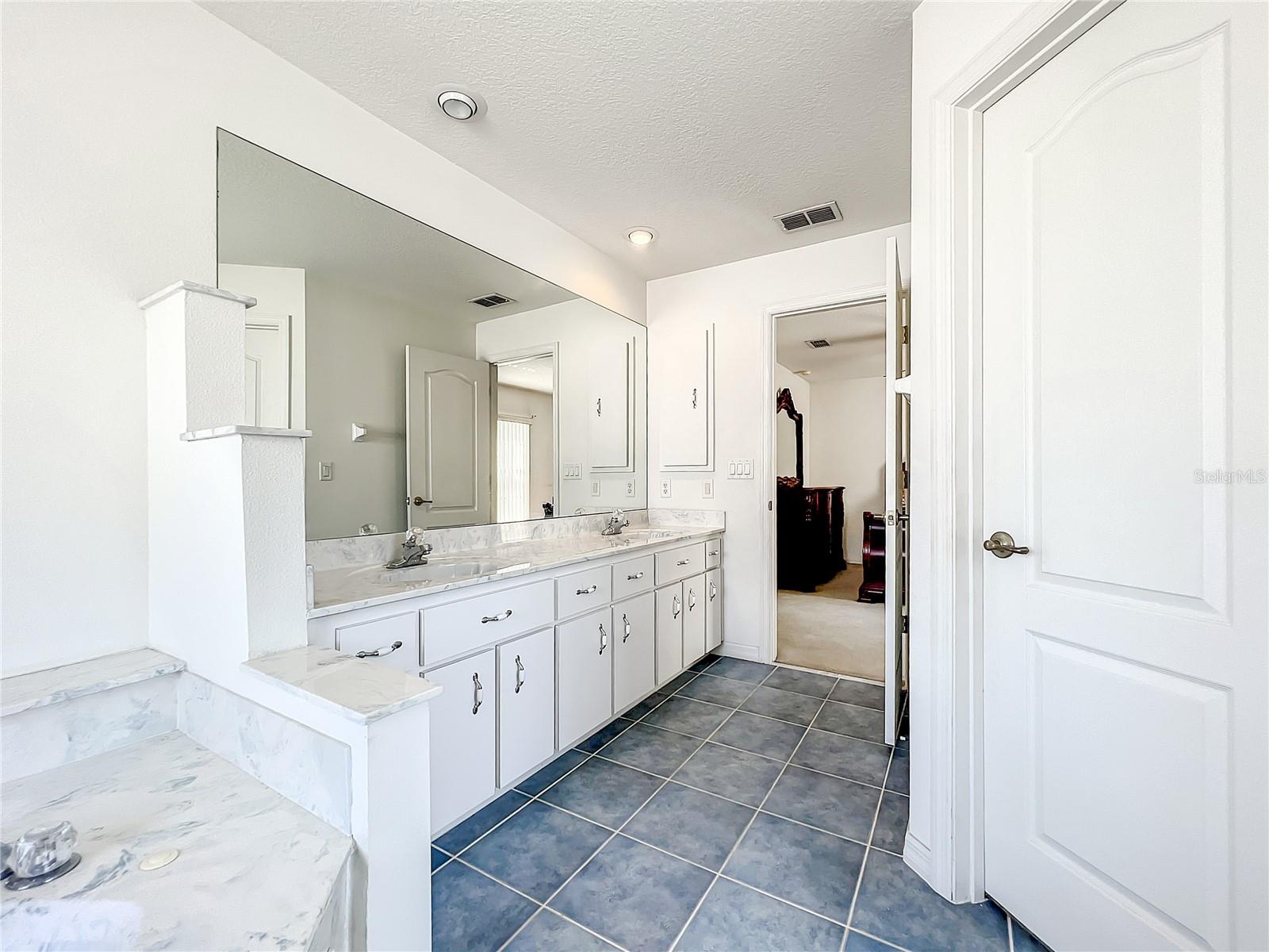 15718 SW 27TH AVENUE RD, OCALA, FL, 34473