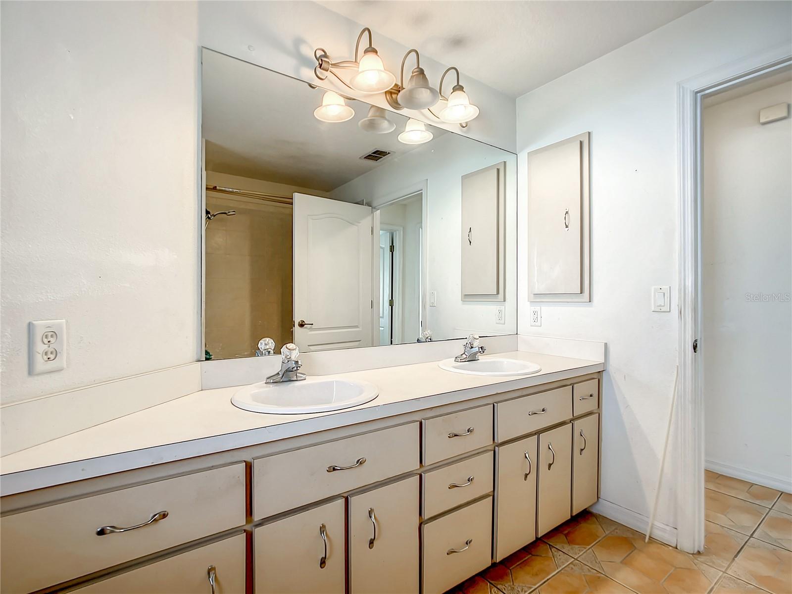 15718 SW 27TH AVENUE RD, OCALA, FL, 34473