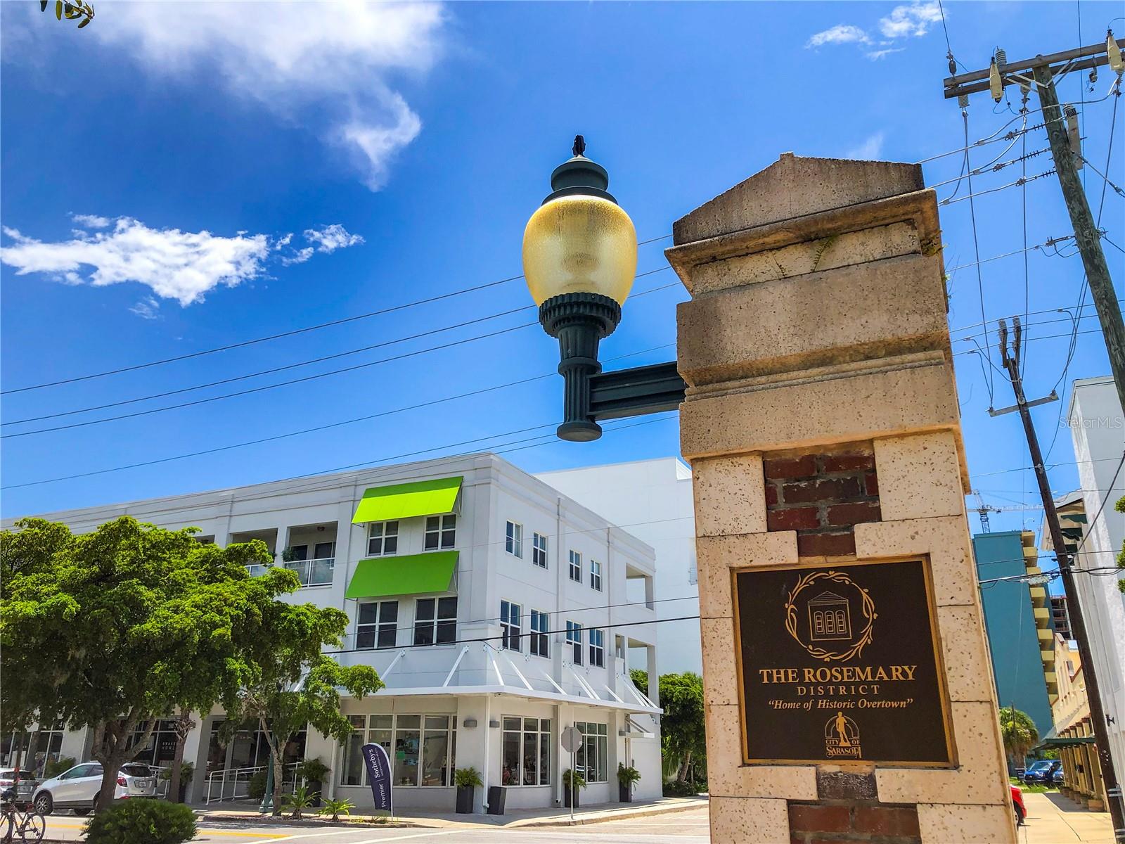 430 KUMQUAT CT #204, SARASOTA, FL, 34236