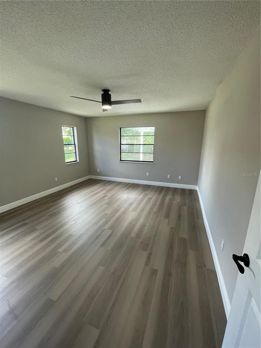 636 FORT DUQUESNA DR, SUN CITY CENTER, FL, 33573