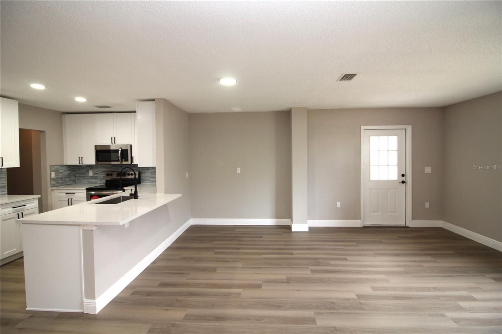 636 FORT DUQUESNA DR, SUN CITY CENTER, FL, 33573