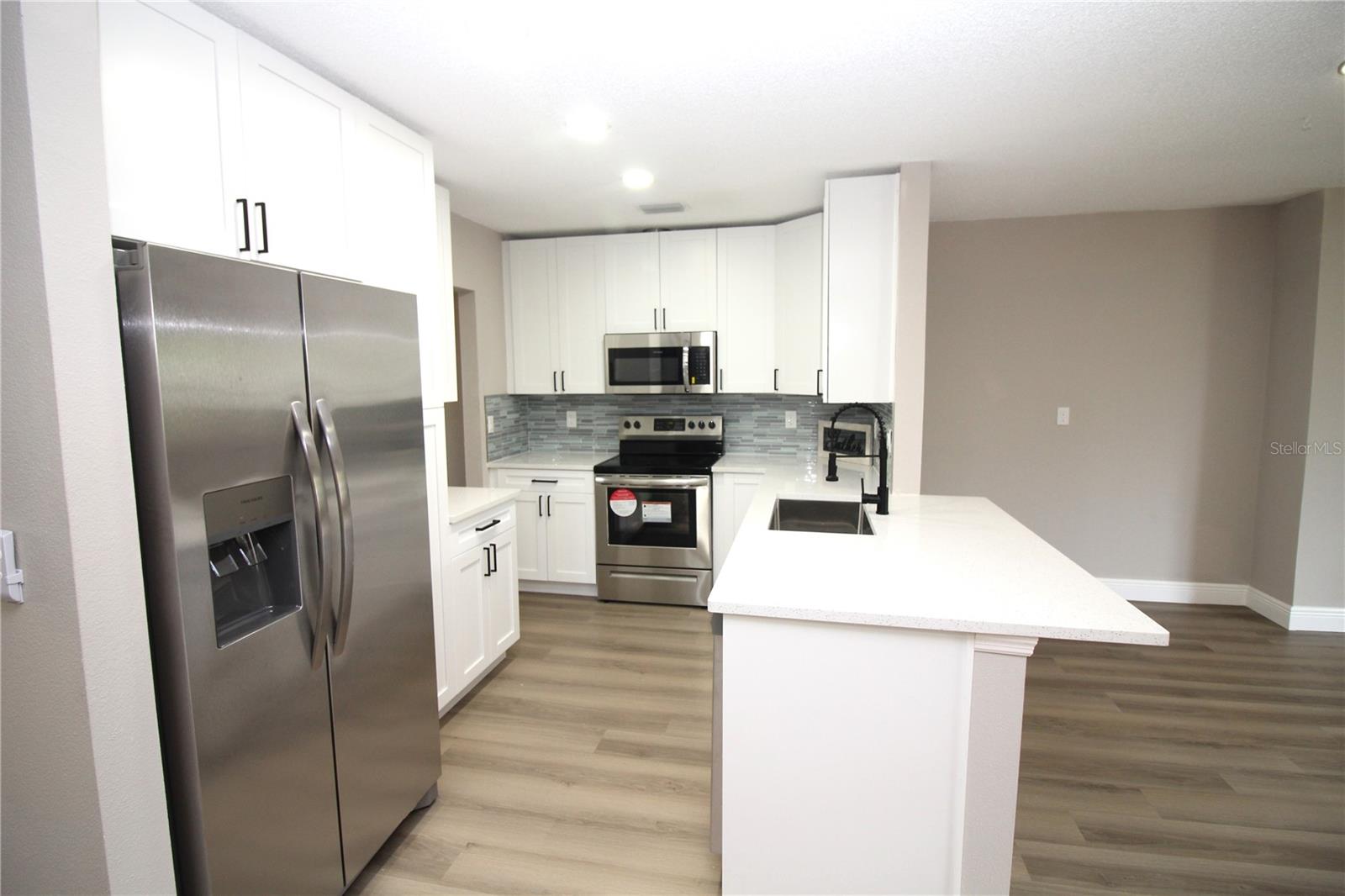 636 FORT DUQUESNA DR, SUN CITY CENTER, FL, 33573
