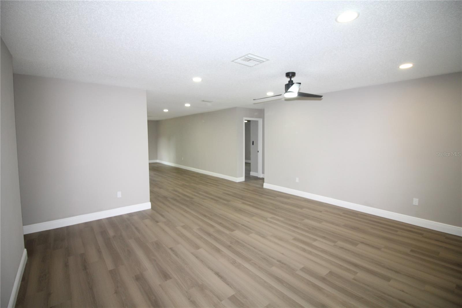 636 FORT DUQUESNA DR, SUN CITY CENTER, FL, 33573