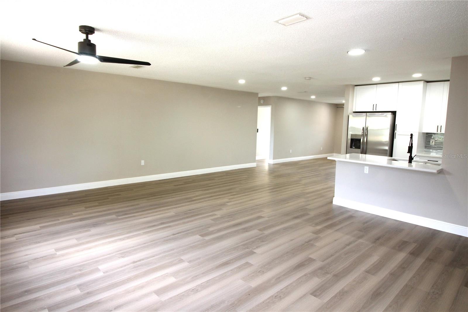 636 FORT DUQUESNA DR, SUN CITY CENTER, FL, 33573