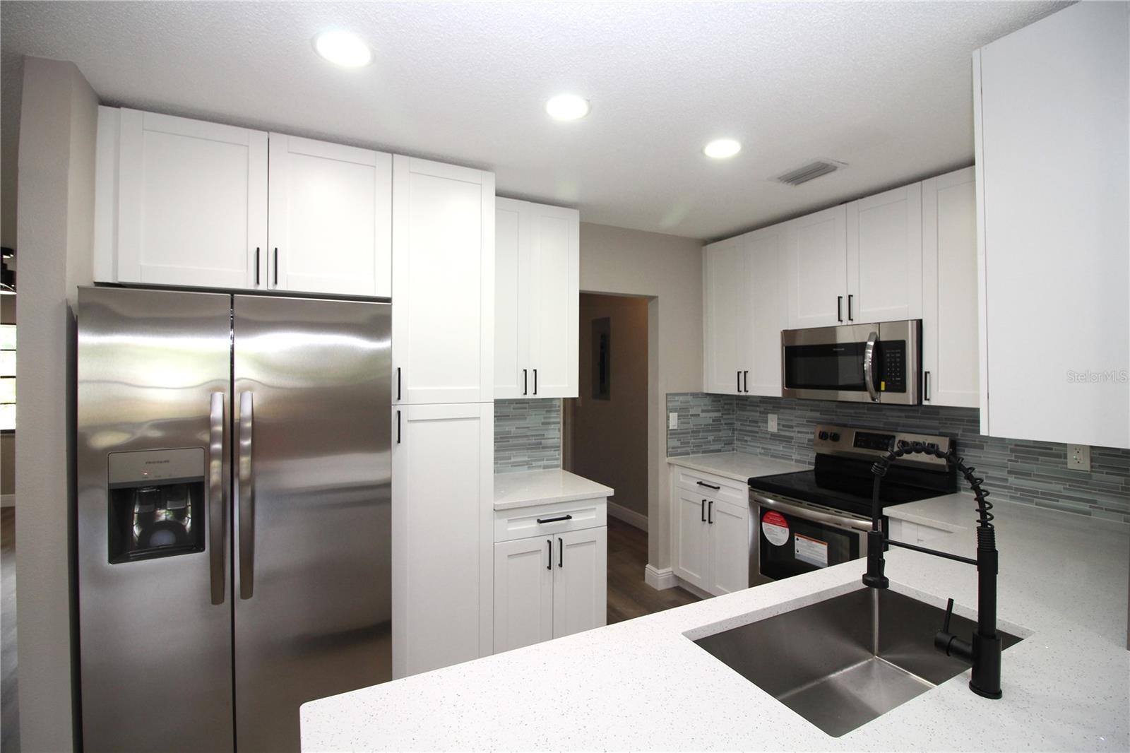 636 FORT DUQUESNA DR, SUN CITY CENTER, FL, 33573