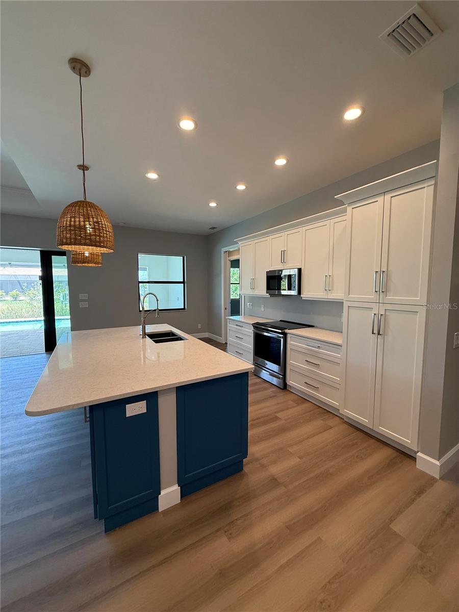 13654 ALLAMANDA CIR, PORT CHARLOTTE, FL, 33981