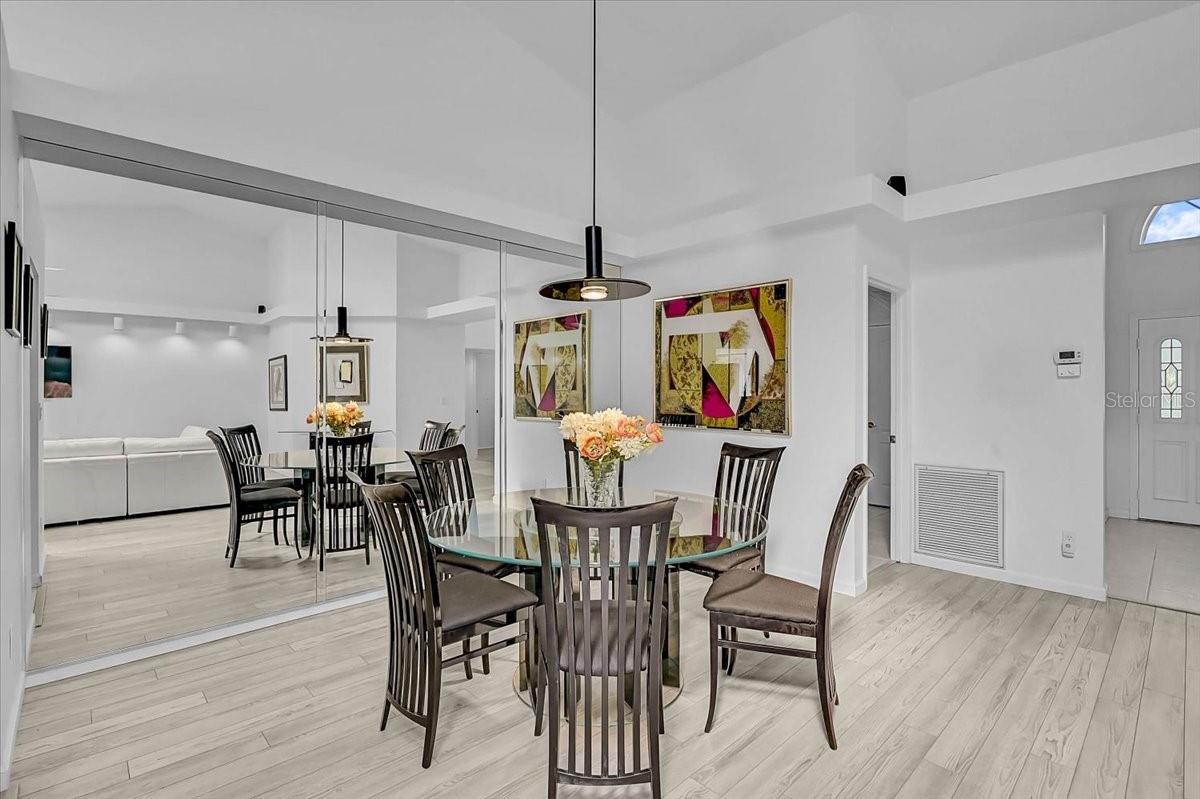 4006 CADDIE DR E, BRADENTON, FL, 34203