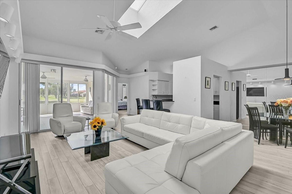 4006 CADDIE DR E, BRADENTON, FL, 34203
