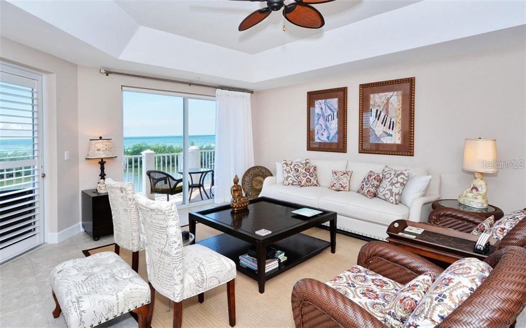 9008 MIDNIGHT PASS RD #4, SARASOTA, FL, 34242