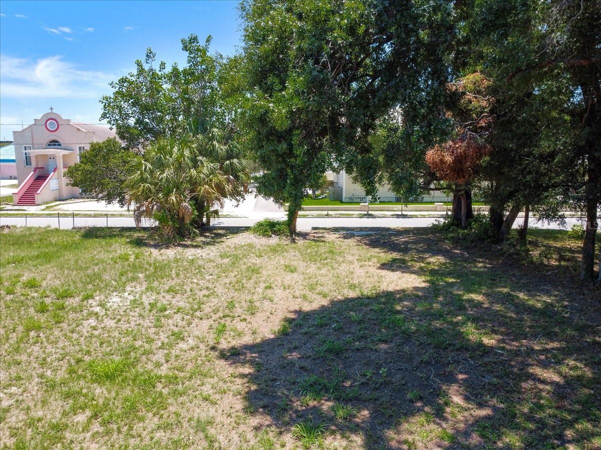 940 E 11TH AVE, TAMPA, FL, 33605