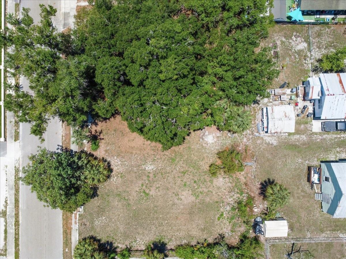 940 E 11TH AVE, TAMPA, FL, 33605