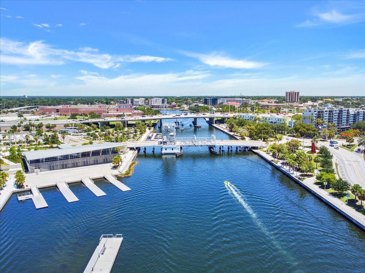 940 E 11TH AVE, TAMPA, FL, 33605
