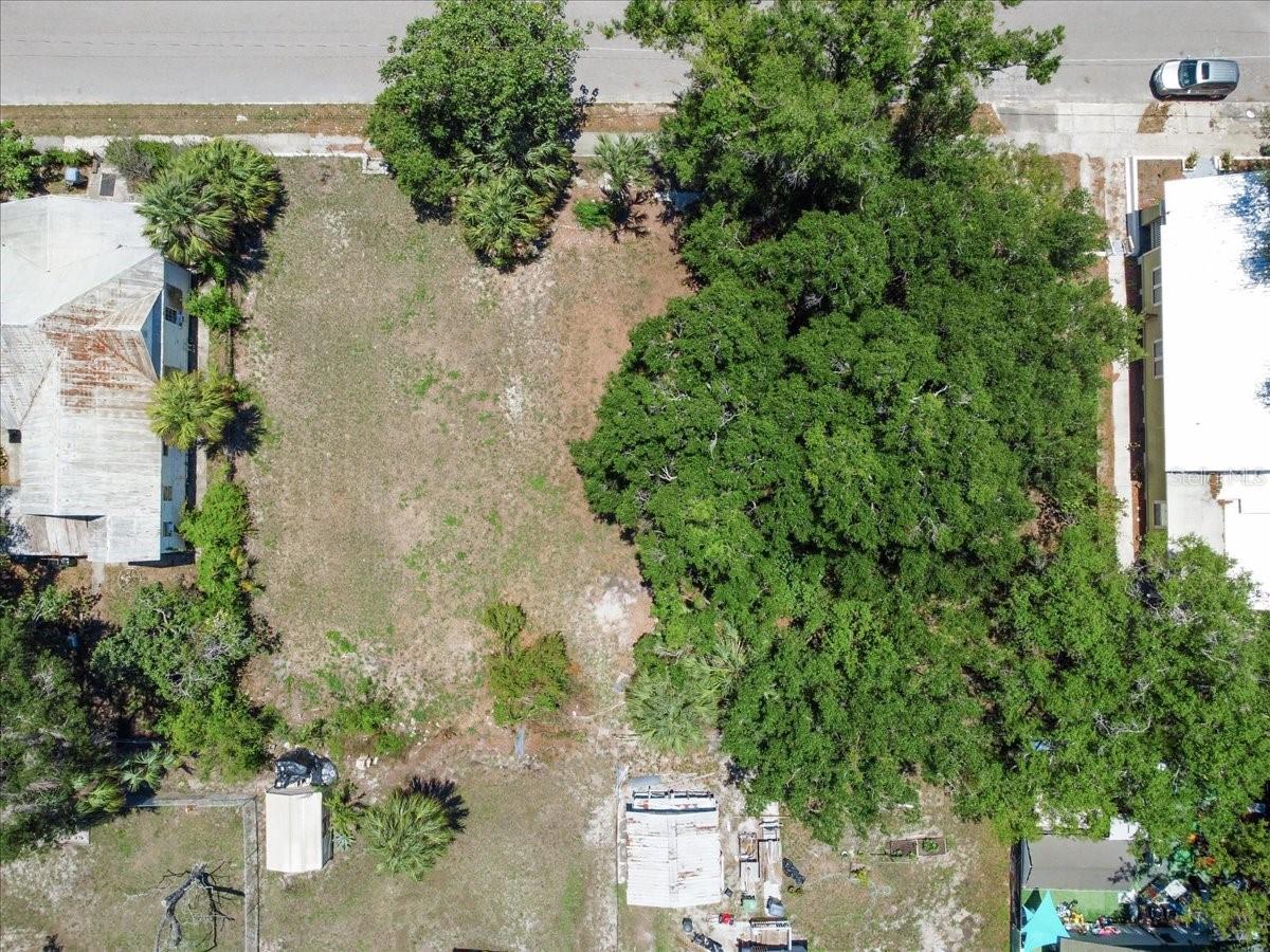 940 E 11TH AVE, TAMPA, FL, 33605