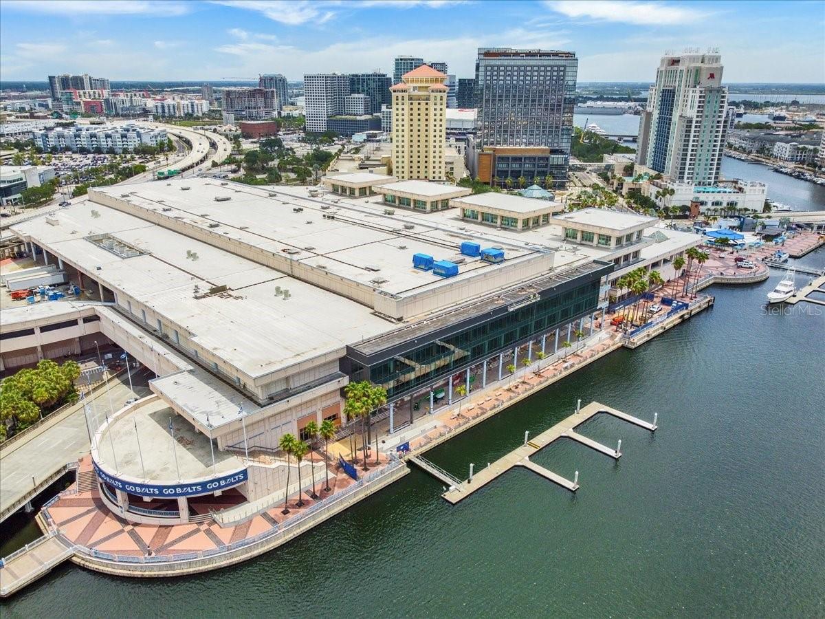 940 E 11TH AVE, TAMPA, FL, 33605