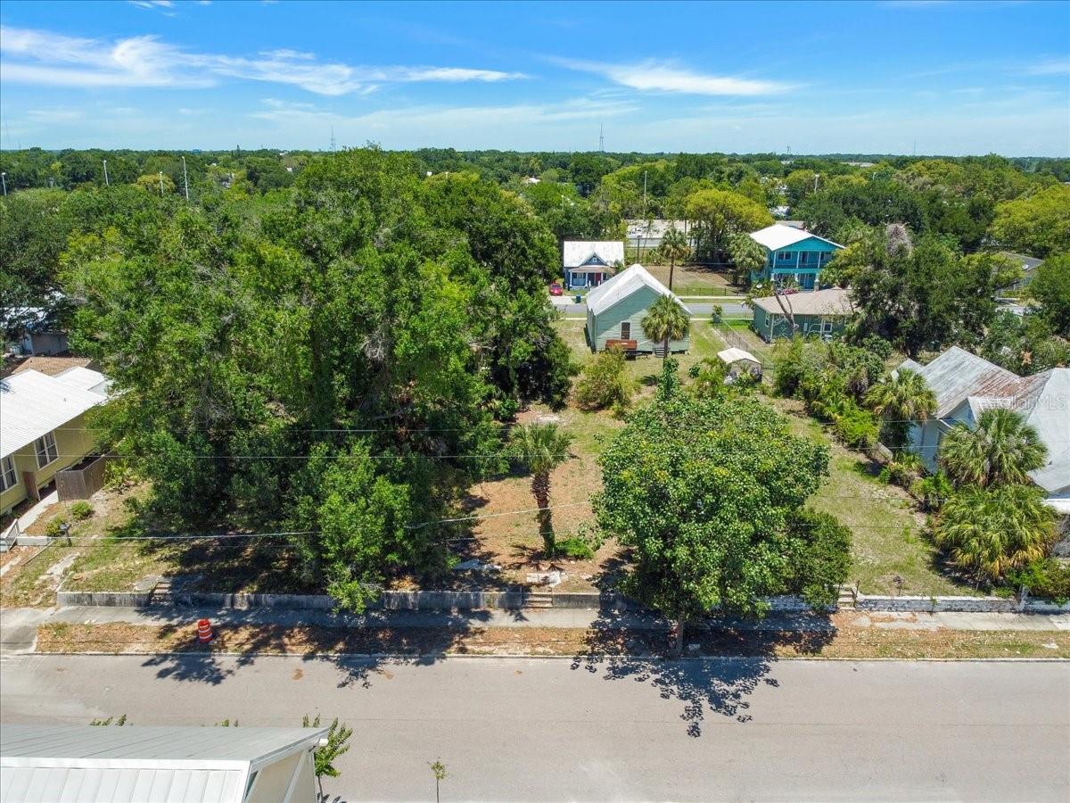 940 E 11TH AVE, TAMPA, FL, 33605