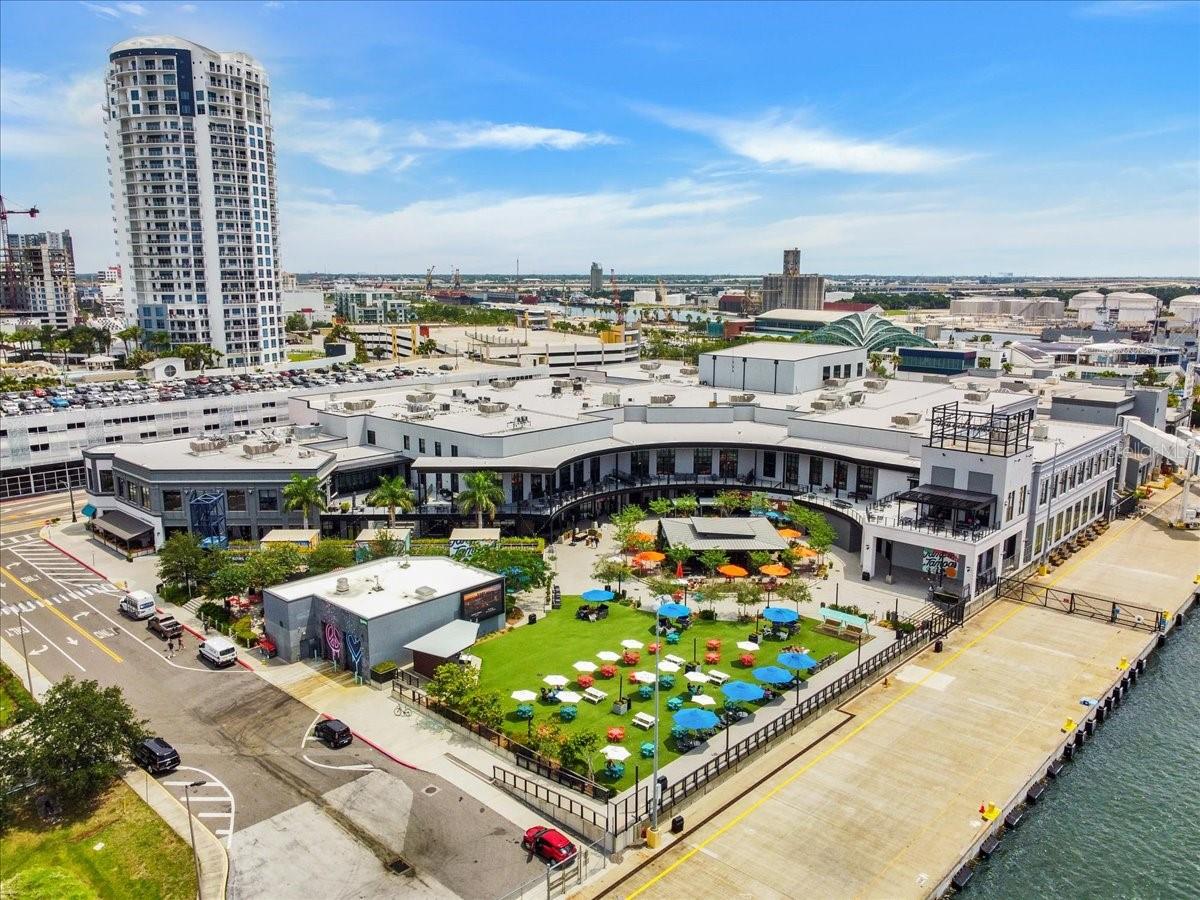 940 E 11TH AVE, TAMPA, FL, 33605